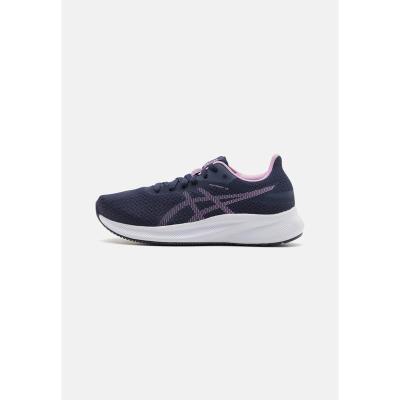 Asics亚瑟士女士跑步鞋透气舒适短跑专用灵活平底运动鞋