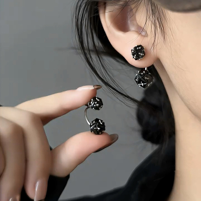 s925银针复古黑色锆石耳钉女小众设计感气质耳环高级一款两戴耳饰送女朋友老婆情人节七夕生日礼物