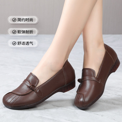 25秋季新款中口单鞋女软底舒适中年女皮鞋一脚蹬妈妈鞋四季平底鞋