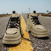 马丁靴中筒皮靴男士休闲百搭户外工装靴子秋冬新款舒适增高潮鞋男