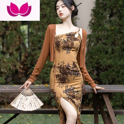 七斓吊带旗袍套装女2023年复古套开叉一步裙新中式连衣裙小众设计