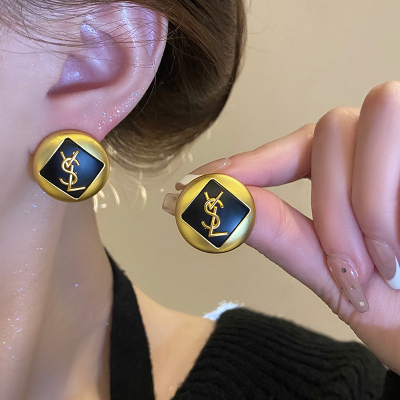 名媛小香风耳饰夏季轻奢小众高级感耳钉2025年新款潮网红耳环送女朋友老婆情人节七夕生日礼物