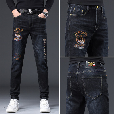 欧货刺绣牛仔裤男款秋季简约潮流时尚修身小脚直筒休闲长裤子男装