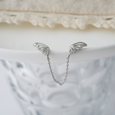 韩国进口银色蝴蝶翅膀链式双耳洞耳骨钉送女朋友老婆情人节七夕生日礼物