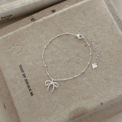 s925纯银蝴蝶结吊坠手链轻奢小众精致ins风百搭手饰女生配饰送女朋友老婆情人节七夕生日礼物