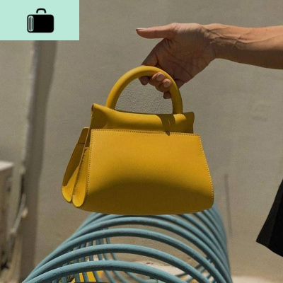 简约小众设计双面可爱包女2020新款复古气质百搭手提单肩斜挎小包NEW LAKE女斜挎包