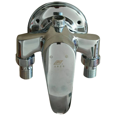 立新求精 明装三角淋浴龙头 LX-W4-08 个