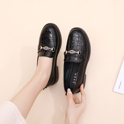 新款牛皮妈妈鞋舒适女单鞋软底软皮妈妈鞋