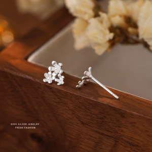 森系简约花朵耳钉女s999纯银温柔仙女风小清新足银三朵花耳饰百搭送女朋友老婆情人节七夕生日礼物 银色