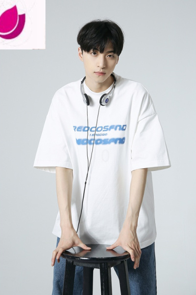 七斓S 23夏装新款260G短袖T恤学生宽松潮牌男女同款模糊印花上衣