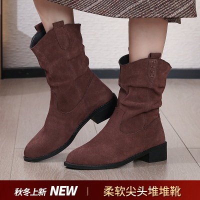 磨砂皮短靴女秋冬新款法式复古风尖头时尚休闲简约百搭雪地靴