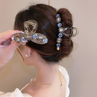 轻奢高级感水钻花朵发夹女后脑勺盘发抓夹鲨鱼夹气质中号发抓头饰送女朋友老婆情人节七夕生日礼物