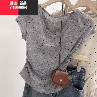 YIBUSHENG灰色正肩波点短袖t恤女褶皱收腰短款纯欲修身辣妹季薄款U领上衣