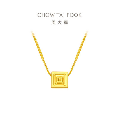 周大福 ING系列小方块足金黄金吊坠项链(工费:520计价)F233120