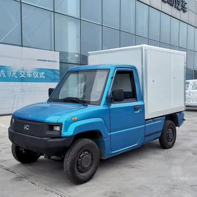 四轮电动皮卡式全封闭运输车