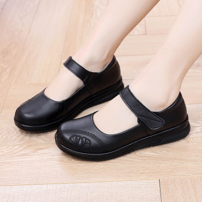 新款舒适圆头真皮单鞋中老年妈妈四季百搭女鞋