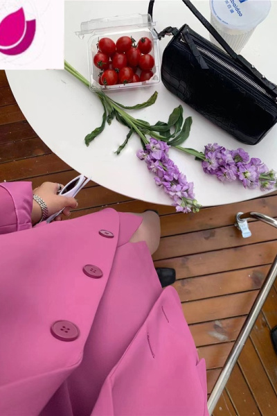 七斓2023春季新款韩版气质百搭西装外套女高级感宽松休闲小西服套装裙