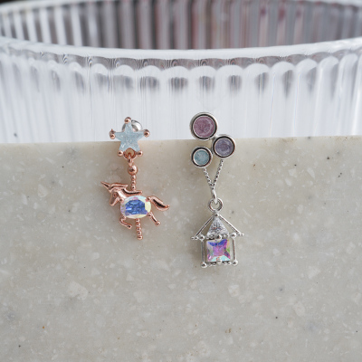 韩国耳钉气质镶嵌彩光浪漫气球房子与旋转木马粗针耳骨钉旋转球堵送女朋友老婆情人节七夕生日礼物