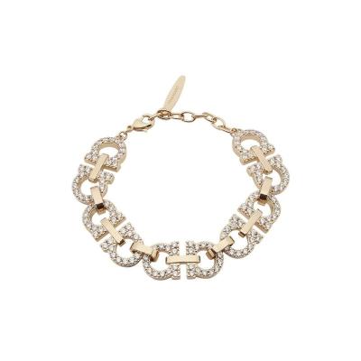 Ferragamo女士闪耀水钻装饰金属链条手链时尚优雅百搭配饰