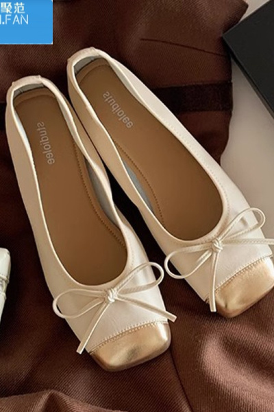 聚范芭蕾舞单鞋女2024年新款法式配裙仙女蝴蝶平底奶奶鞋豆豆鞋软