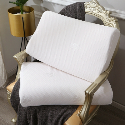 雅鹿泰国天然乳胶枕