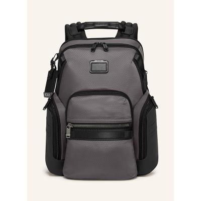 TUMI男士双肩包多功能设计寸笔记本隔层旅行背包