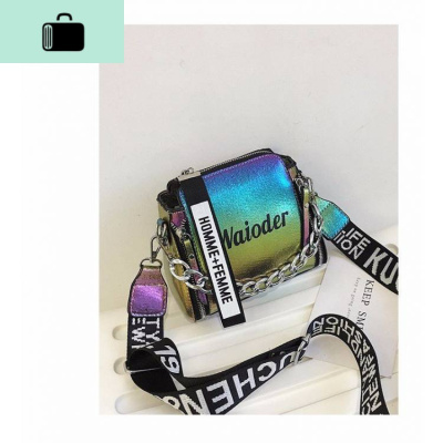 小包包女2020夏季新款潮宽带手提单肩包韩版百搭斜挎包链条水桶包NEW LAKE女士单肩包