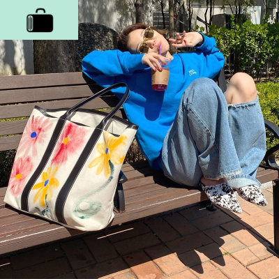 大包包2020新款单肩包涂鸦可爱设计花朵大容量托特包旅行度假包NEW LAKE女士单肩包