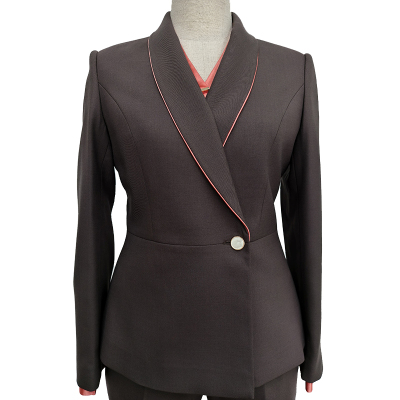 泛为 女春秋西服 定制 件