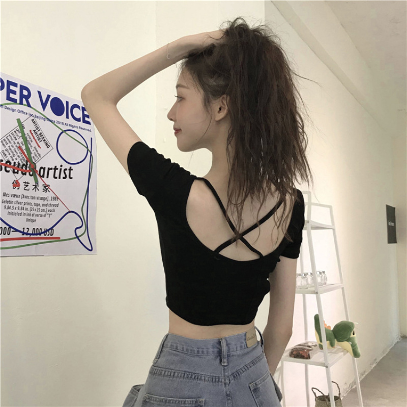 春夏新款露背短袖T恤女休闲韩国女装修身露脐短款上衣纯色打底衫