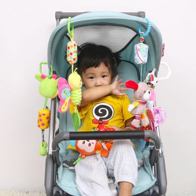 婴儿推车挂件风铃0-3-6-12个月床铃摇铃毛绒安抚益智1岁宝宝玩具
