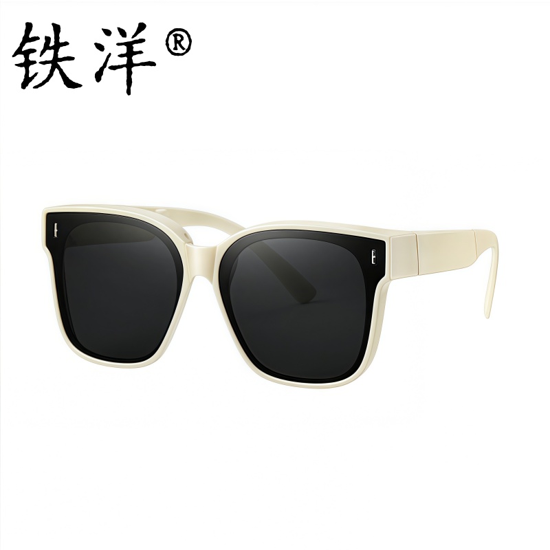 铁洋 太阳镜 墨镜 偏光眼镜 口袋折叠 副