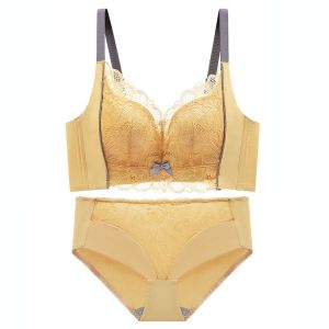 乳胶内衣女小胸聚拢上托防下垂收副乳无钢圈蕾丝文胸罩