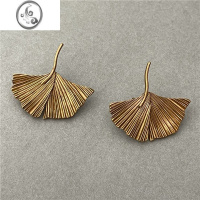 JiMi欧美复古银杏叶耳钉小众高级感扇形叶子耳环气质百搭时髦精致耳饰