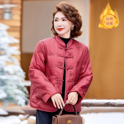 新款妈妈中老年人衣服保暖棉服女加厚加绒款中年人冬装大衣短款女