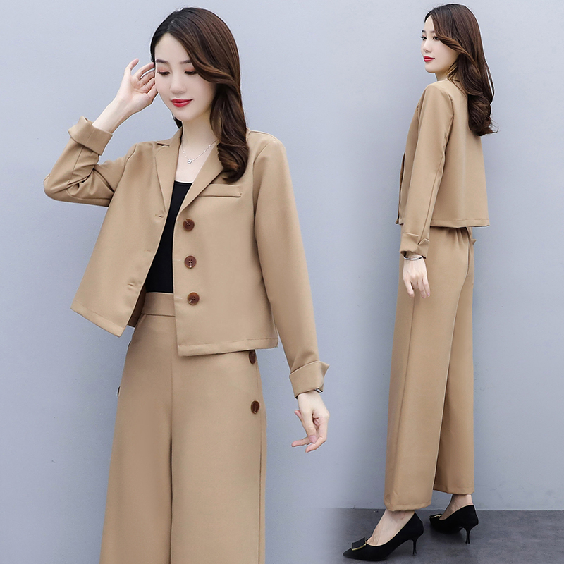 套装女2021秋装新款韩版气质两件套时尚洋气早秋阔腿裤职业装女性套装