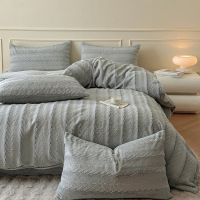 轻奢A类母婴级浪漫月桂牛奶绒四件套秋冬加厚花珊瑚绒被套床品1