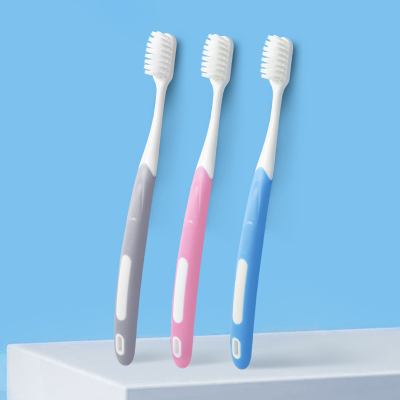 三七深效洁净单支装牙刷(颜色随机发)单支装