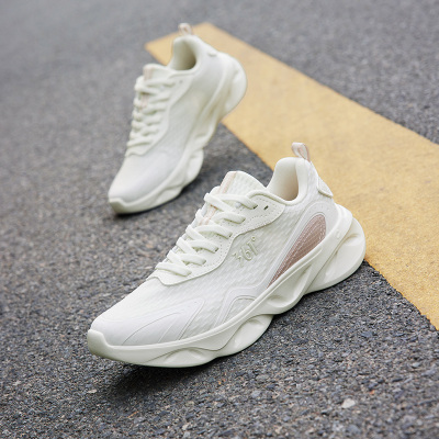 361°运动鞋女新款简约通勤慢跑运动休闲跑步鞋682412223FH