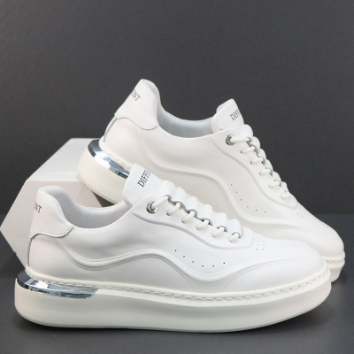 鞋子男潮流小白鞋一脚蹬百搭休闲运动鞋夏季新款透气轻便板鞋