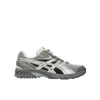 ASICS跑步鞋男缓震效果耐磨鞋底灵活自如贴合脚型灰色配色