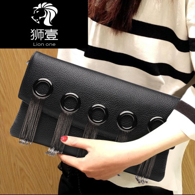 狮壹（Lionone）真皮宴会手拿包女2019新款休闲信封手包单肩斜跨牛皮小包信封包黑色默认颜色
