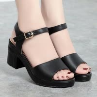 粗跟凉鞋女夏一字带防水台厚底旗袍走秀鞋白粗跟大码女鞋