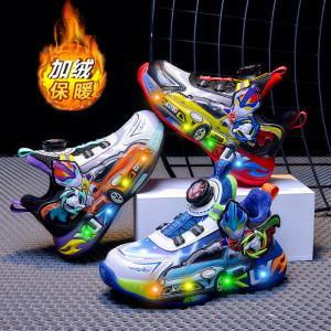 男童运动鞋秋冬新款皮面儿童鞋子加棉保暖带灯宝宝男孩发光鞋