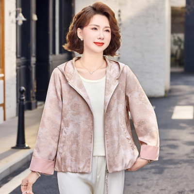 春装薄款妈妈外套女洋气中老年女装大码宽松衣服40-60岁连帽中年