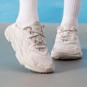 阿迪达斯鞋休闲鞋OZWEEGO3895老爹鞋中性鞋四季款FY2023