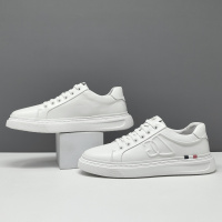 真皮板鞋男款潮流百搭鞋子透气休闲鞋欧洲站男士轻奢一脚蹬懒人鞋