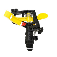 诚智旺 360度自动旋转摇臂喷头 4分/个