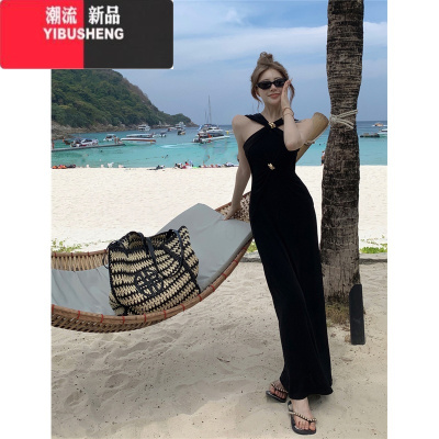 YIBUSHENG复古黑色气质挂脖连衣裙女装季2024新款收腰显瘦海边度假长裙子