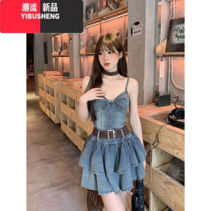 YIBUSHENG纯欲辣妹吊带连衣裙女季新款性感显瘦收腰牛仔抹胸短裙蛋糕裙子